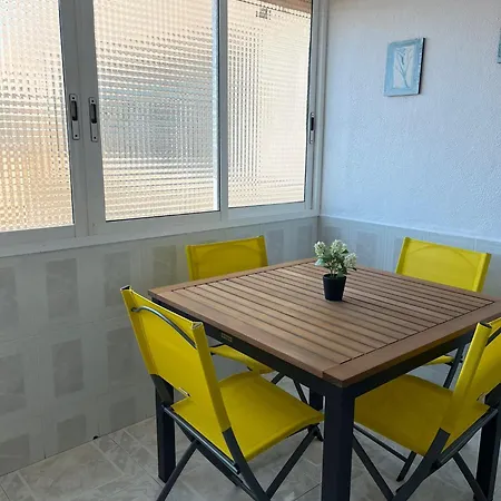 Апартаменты Precioso Piso En El Puerto De Гандия